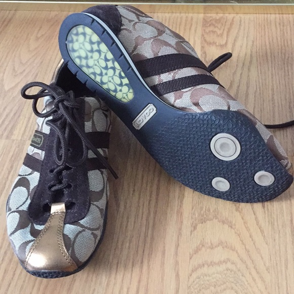 Coach Katelyn Sneakers Brown Signature C Print - Picture 6 of 6